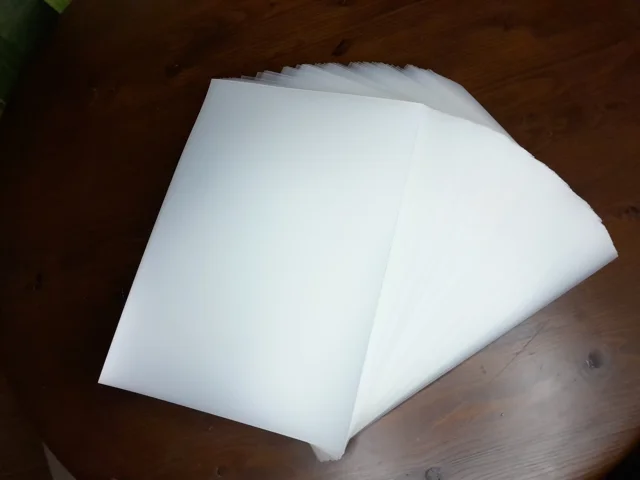 طلق صحافی ضخیم 300 میکرون A4
